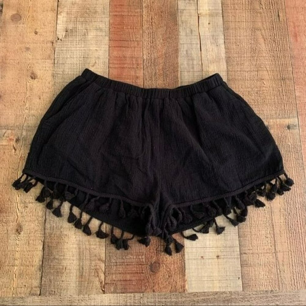 Illa Illa women's size small black linen shorts with Pom poms